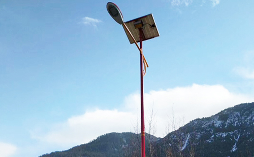 如何选择高质量的永安坝街道太阳能路灯材料：全方位指南