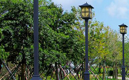 太阳能永安坝街道庭院灯价格为何差三倍？关键看这几点